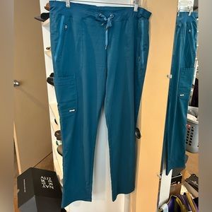 L Grey’s Anatomy Caribbean Blue scrub pants